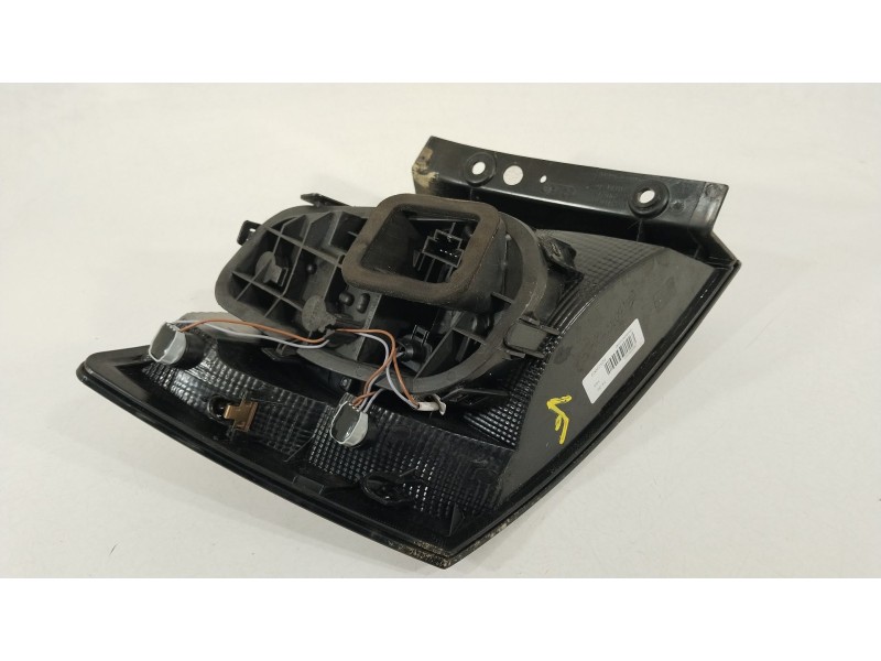 Recambio de piloto trasero derecho para skoda fabia combi active referencia OEM IAM 6V9945096 62422002 6V9945258