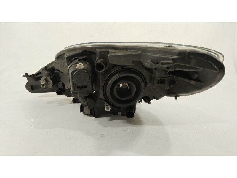 Recambio de faro derecho para peugeot 107 (pm_, pn_) 1.0 referencia OEM IAM 811100H030 89033104 