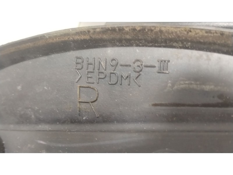 Recambio de retrovisor derecho para mazda 3 lim. () center-line referencia OEM IAM BJE469121D  