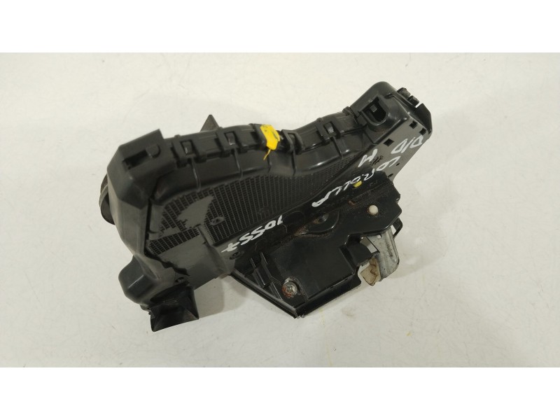 Recambio de cerradura puerta delantera derecha para toyota corolla (e15) high referencia OEM IAM 6903042221 4F80218230 