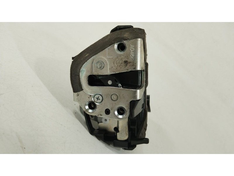 Recambio de cerradura puerta trasera izquierda para toyota corolla (e15) high referencia OEM IAM 6906042021 2C8021917 