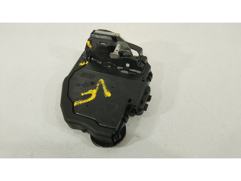 Recambio de cerradura puerta trasera izquierda para toyota corolla (e15) high referencia OEM IAM 6906042021 2C8021917 