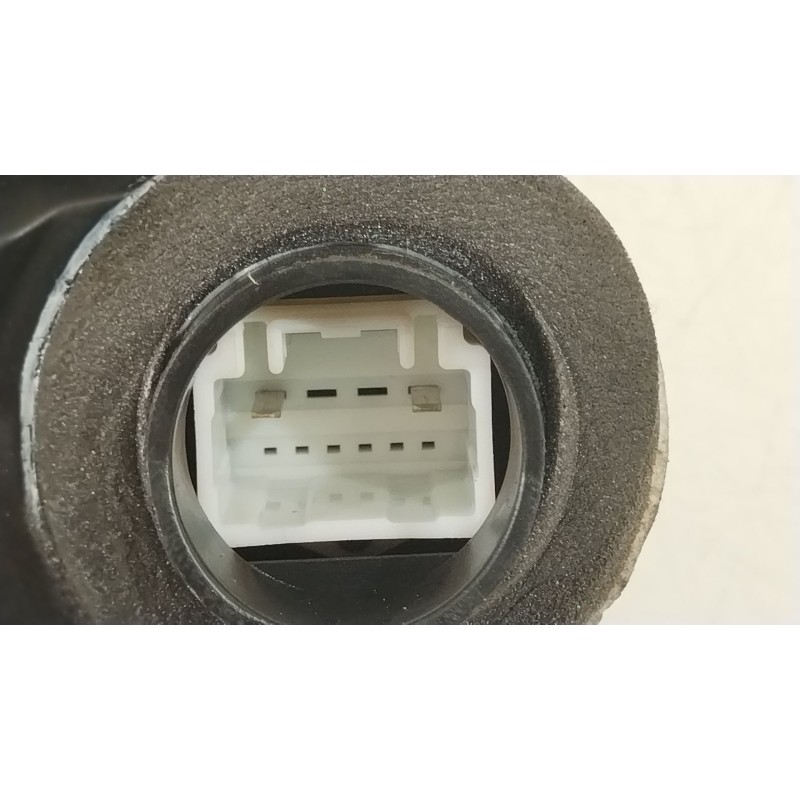 Recambio de cerradura puerta trasera izquierda para toyota corolla (e15) high referencia OEM IAM 6906042021 2C8021917 