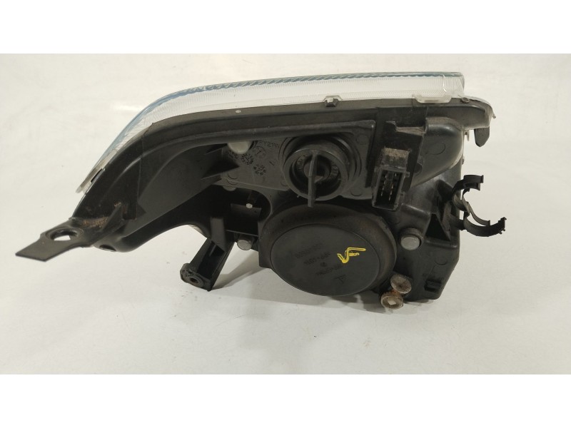 Recambio de faro izquierdo para citroën c2 (jm_) 1.1 referencia OEM IAM 620870 085521119L 