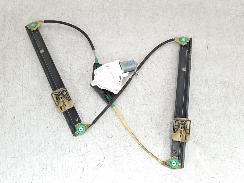 Recambio de elevalunas delantero derecho para audi a4 b8 (8k2) 2.0 tdi referencia OEM IAM 8K0837462A 8K0959802A 