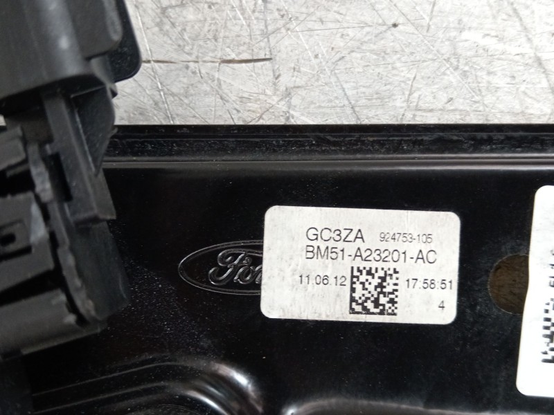 Recambio de elevalunas delantero izquierdo para ford focus lim. (cb8) 1.6 tdci cat referencia OEM IAM BM51A23201AC  