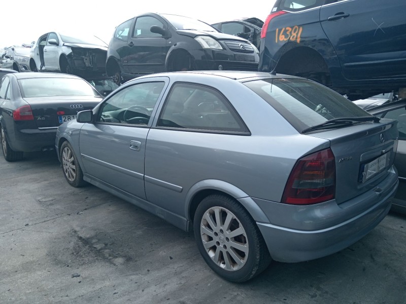 opel astra g hatchback (t98) del año 2003