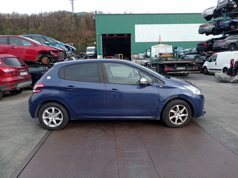 peugeot 208 i (ca_, cc_) del año 2014