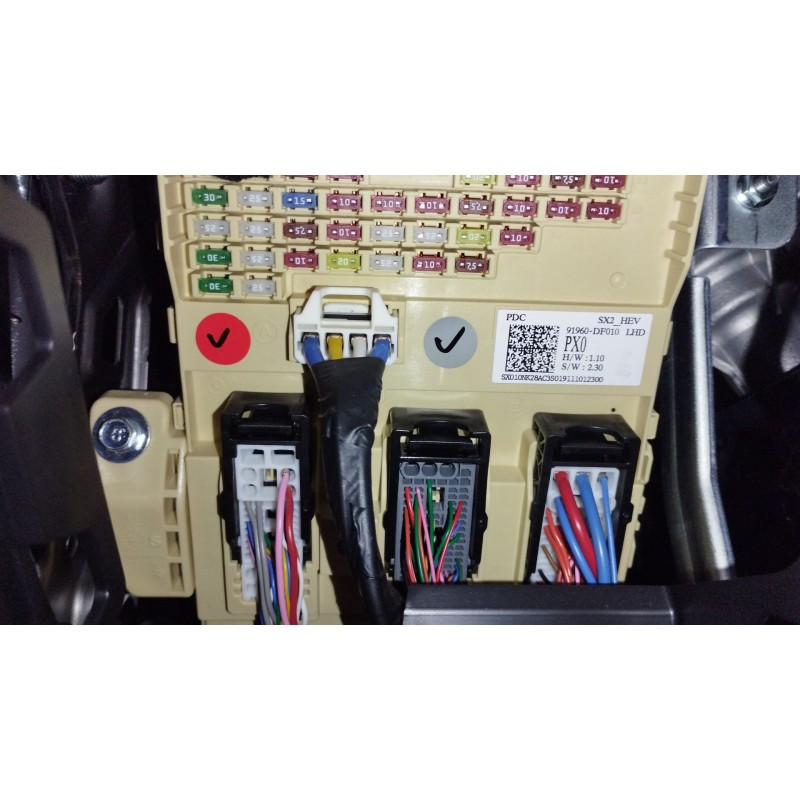 Recambio de caja reles / fusibles para hyundai kona (os, ose, osi) 1.6 gdi hybrid referencia OEM IAM 91960DF010  