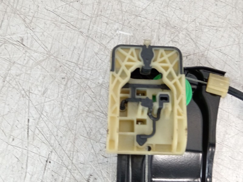 Recambio de elevalunas delantero derecho para ford focus lim. (cb8) 1.6 tdci cat referencia OEM IAM BM51A23200AC  