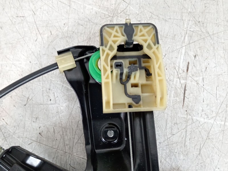 Recambio de elevalunas delantero derecho para ford focus lim. (cb8) 1.6 tdci cat referencia OEM IAM BM51A23200AC  