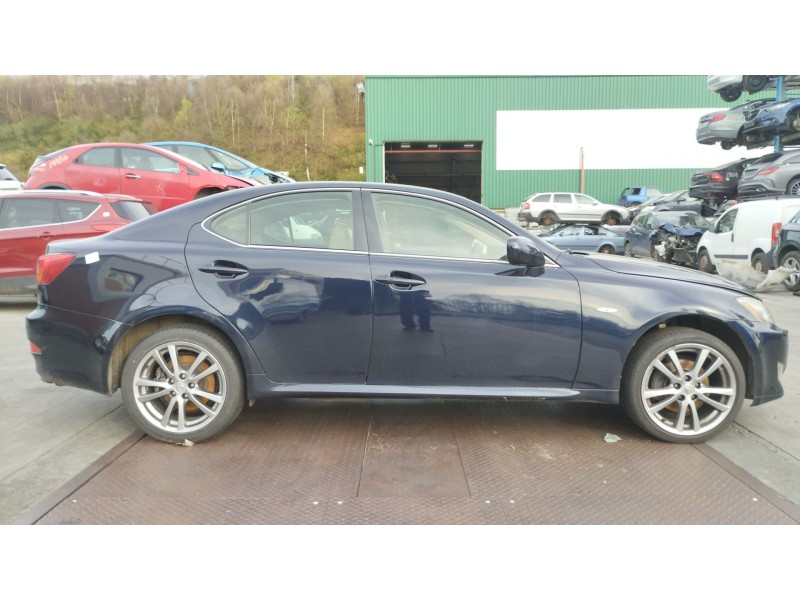 lexus is ii (_e2_) del año 2009