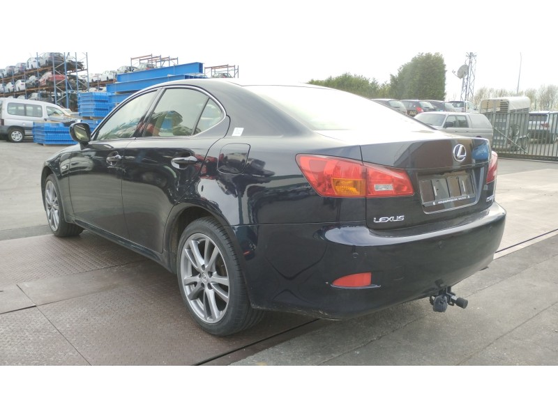 lexus is ii (_e2_) del año 2009