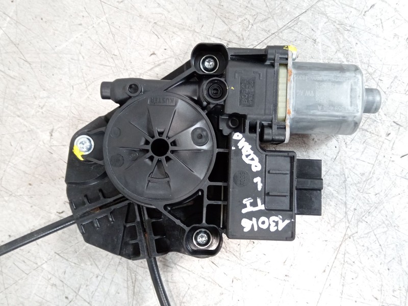 Recambio de elevalunas trasero izquierdo para skoda fabia combi active referencia OEM IAM 6V0839461A 5Q0959408A 0130822724