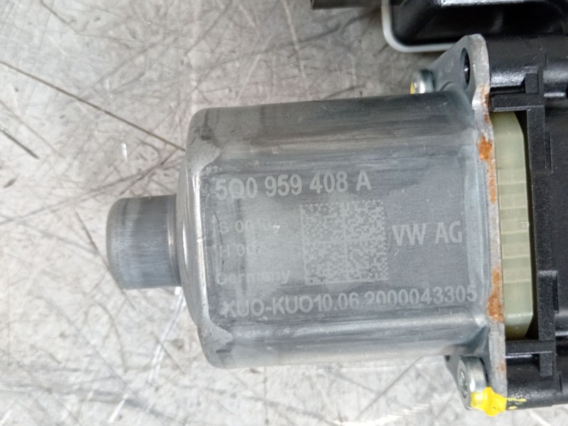 Recambio de elevalunas trasero izquierdo para skoda fabia combi active referencia OEM IAM 6V0839461A 5Q0959408A 0130822724