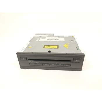 SISTEMA AUDIO / RADIO CD 4E0035110A 