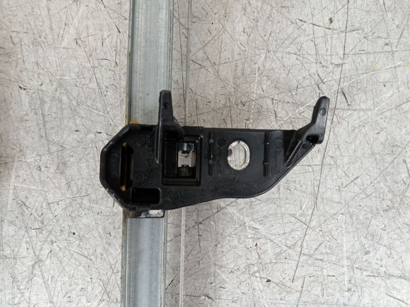 Recambio de elevalunas trasero izquierdo para mazda 3 lim. () center-line referencia OEM IAM BHN973590 BHN95958X SN014401