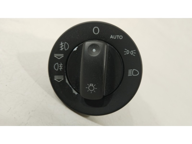 Recambio de mando luces para audi a4 b7 (8ec) 2.0 tdi quattro referencia OEM IAM 8E0941531D  