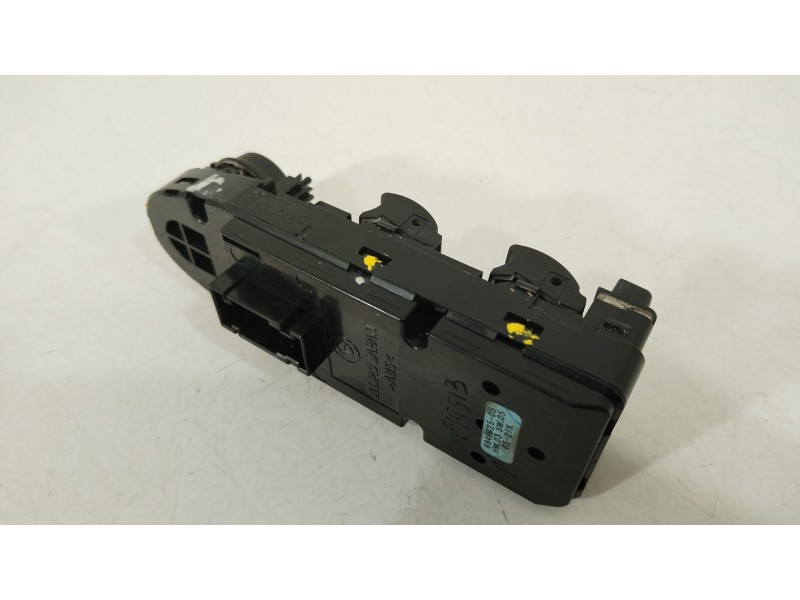Recambio de mando elevalunas delantero izquierdo para bmw 3 (e90) 320 i referencia OEM IAM 694862505  