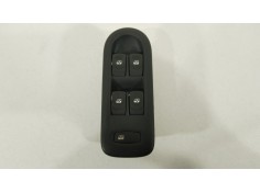 Recambio de mando elevalunas delantero izquierdo para renault clio iii (br0/1, cr0/1) 1.5 dci (br17, cr17) referencia OEM IAM 82