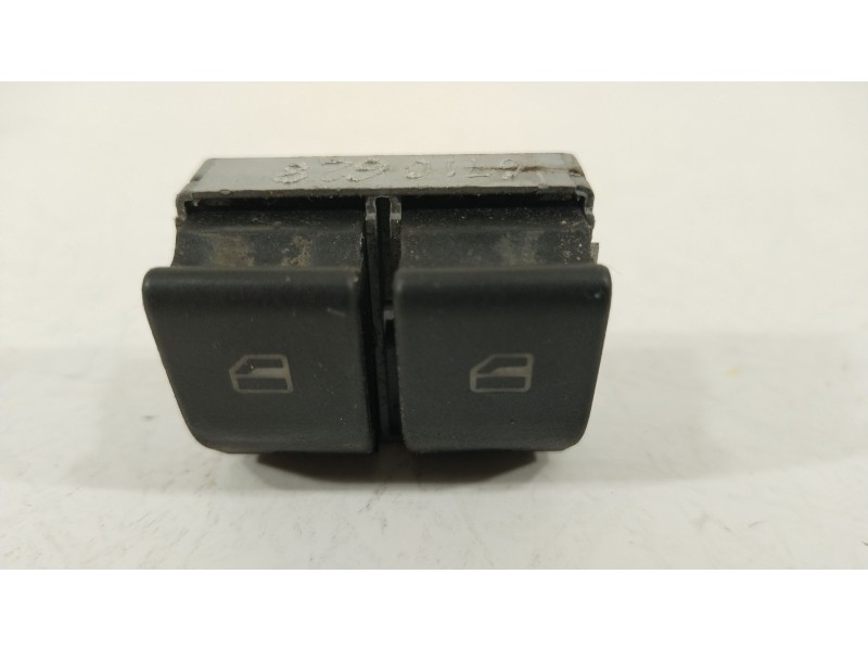 Recambio de mando elevalunas delantero izquierdo para volkswagen polo iv (9n_, 9a_) 1.6 16v referencia OEM IAM 6Q0959858  