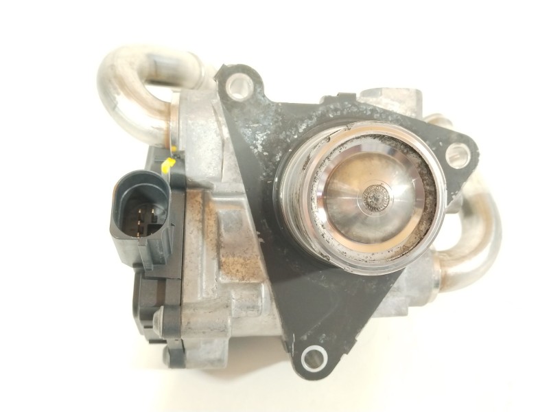Recambio de valvula egr para volkswagen tiguan (ad1, ax1) 2.0 tdi referencia OEM IAM 04L131501R WA02502172 