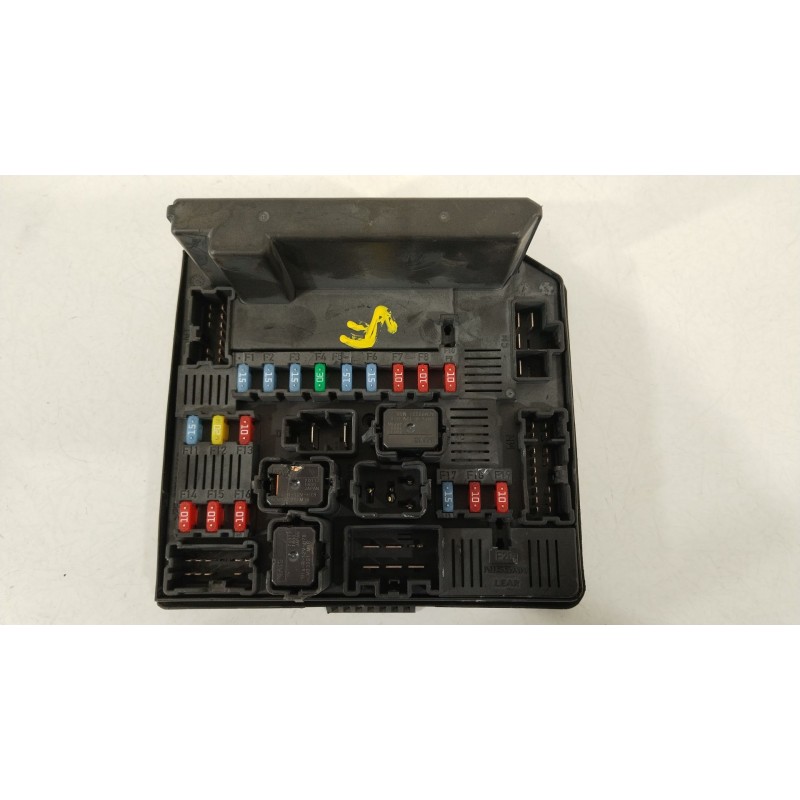 Recambio de caja reles / fusibles para nissan qashqai i (j10, nj10) 1.5 dci referencia OEM IAM 284B7JD000 519228035 