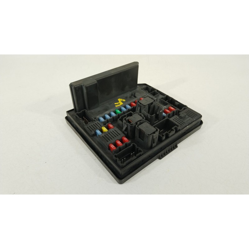 Recambio de caja reles / fusibles para nissan qashqai i (j10, nj10) 1.5 dci referencia OEM IAM 284B7JD000 519228035 