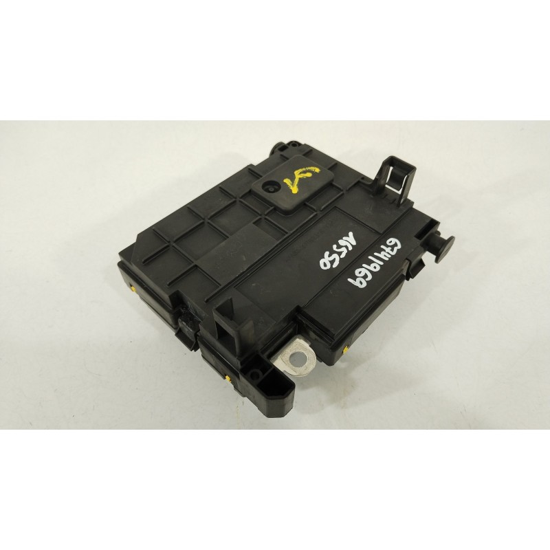 Recambio de caja reles / fusibles para citroën c4 ii (nc_) 1.2 thp 130 referencia OEM IAM 9810296080  