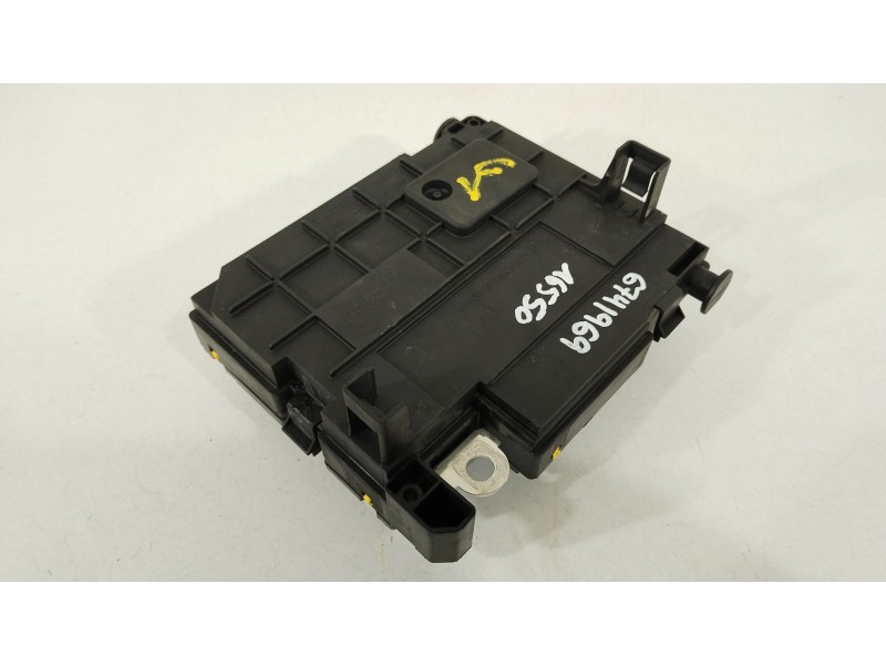 Recambio de caja reles / fusibles para citroën c4 ii (nc_) 1.2 thp 130 referencia OEM IAM 9810296080  