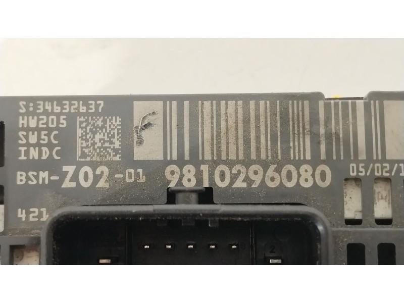 Recambio de caja reles / fusibles para citroën c4 ii (nc_) 1.2 thp 130 referencia OEM IAM 9810296080  