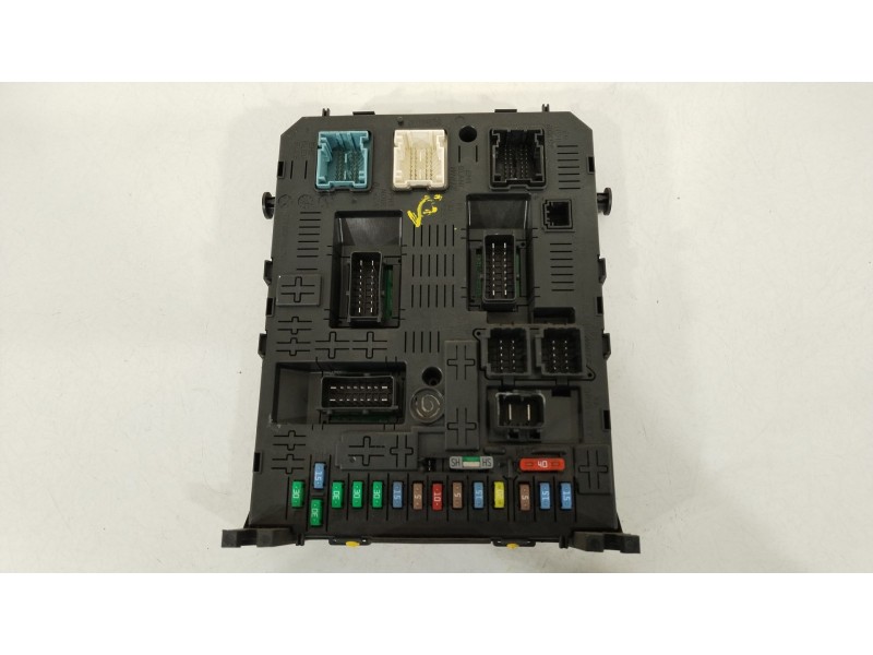 Recambio de caja reles / fusibles para peugeot 308 sw i (4e_, 4h_) 1.6 hdi referencia OEM IAM 1613317180  