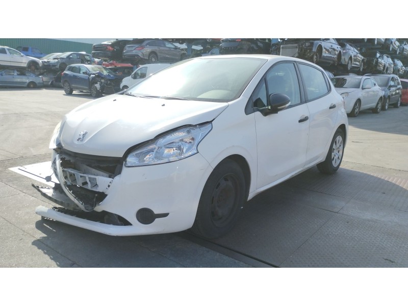 peugeot 208 i (ca_, cc_) del año 2013