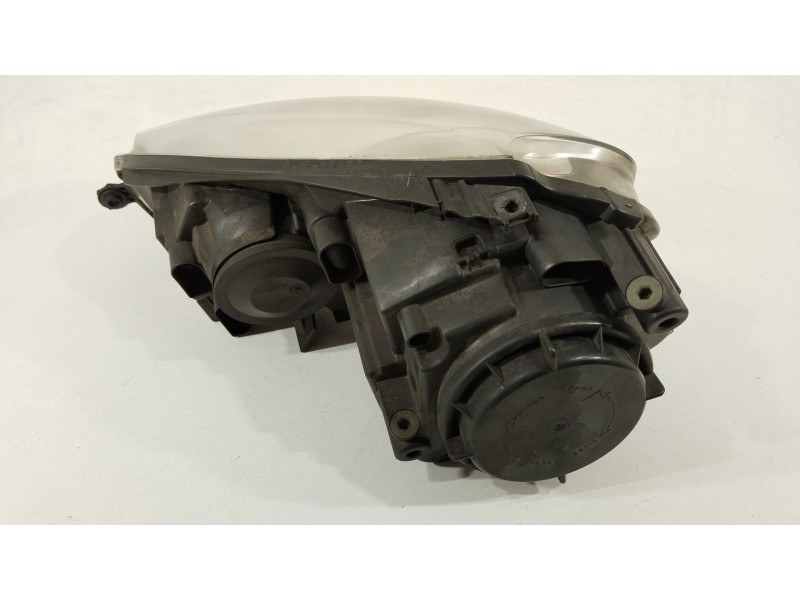 Recambio de faro derecho para volkswagen golf v (1k1) 1.6 fsi referencia OEM IAM 1K6941006P 1EG24700710 