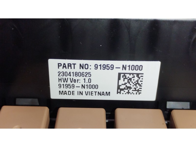 Recambio de caja reles / fusibles para hyundai kona (os, ose, osi) 1.6 gdi hybrid referencia OEM IAM 91959N1000  
