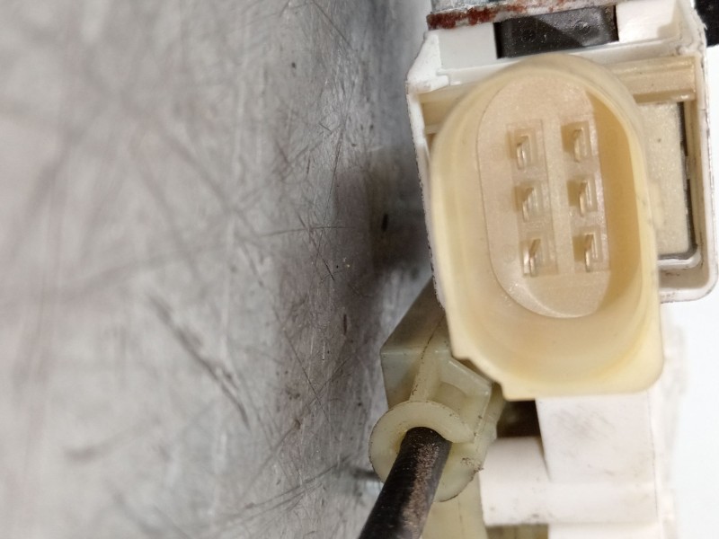 Recambio de elevalunas delantero izquierdo para bmw 3 coupé (e92) 320 i referencia OEM IAM 51337193455 7119201A 0130822402