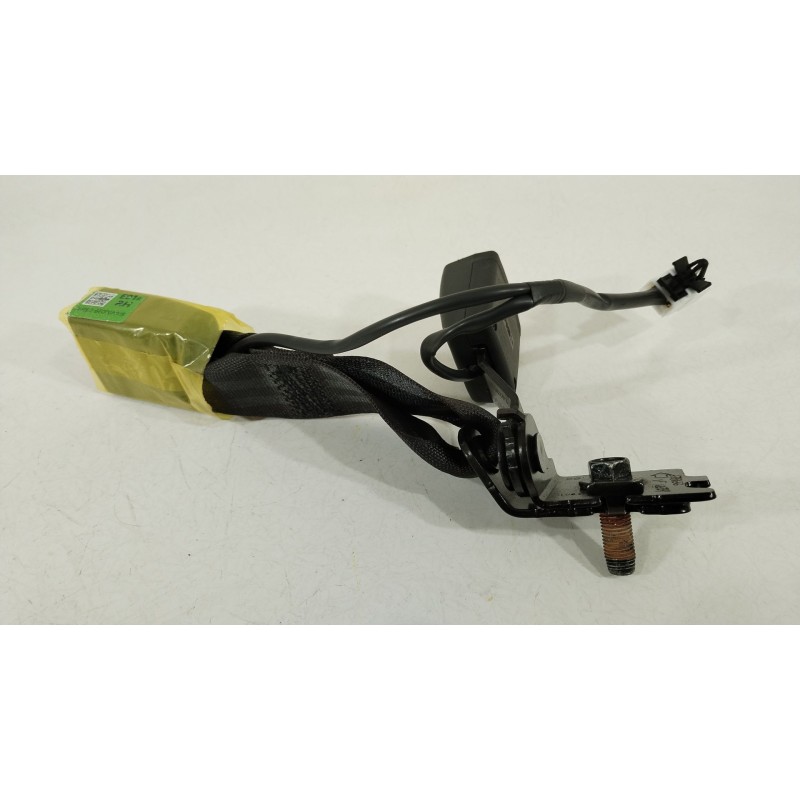 Recambio de cinturon seguridad trasero para hyundai kona (os, ose, osi) 1.6 gdi hybrid referencia OEM IAM 898B0BE000NNB  