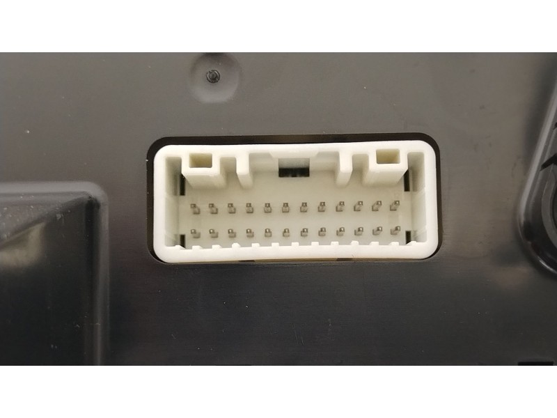 Recambio de mando climatizador para hyundai kona (os, ose, osi) 1.6 gdi hybrid referencia OEM IAM 97250DF320  