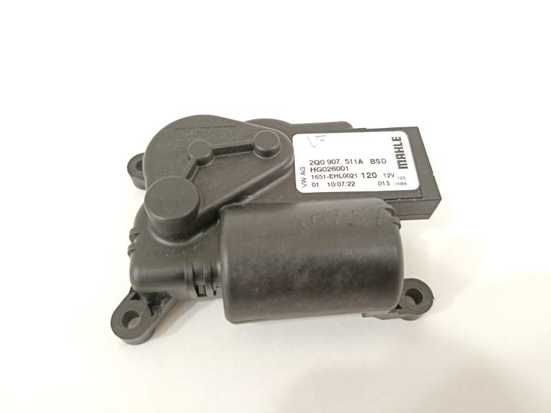 MOTOR APERTURA TRAMPILLAS CLIMATIZADOR 2Q0907511A 