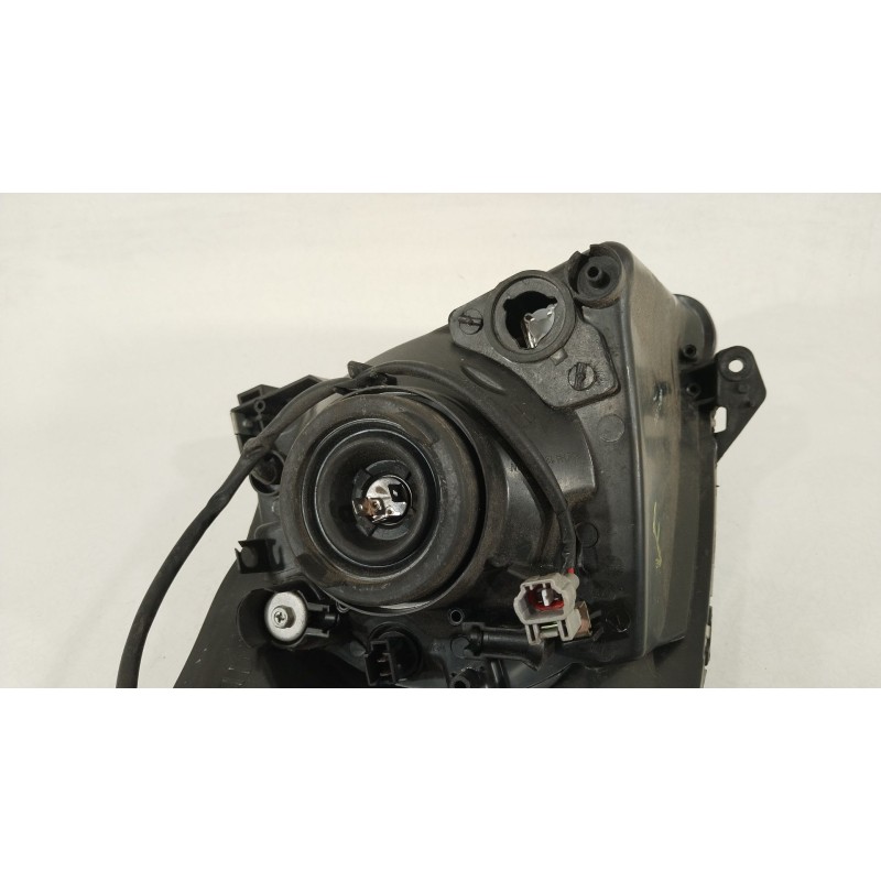 Recambio de faro derecho para suzuki swift iii (mz, ez) 1.3 ddis (rs 413d) referencia OEM IAM 3512062J11000  