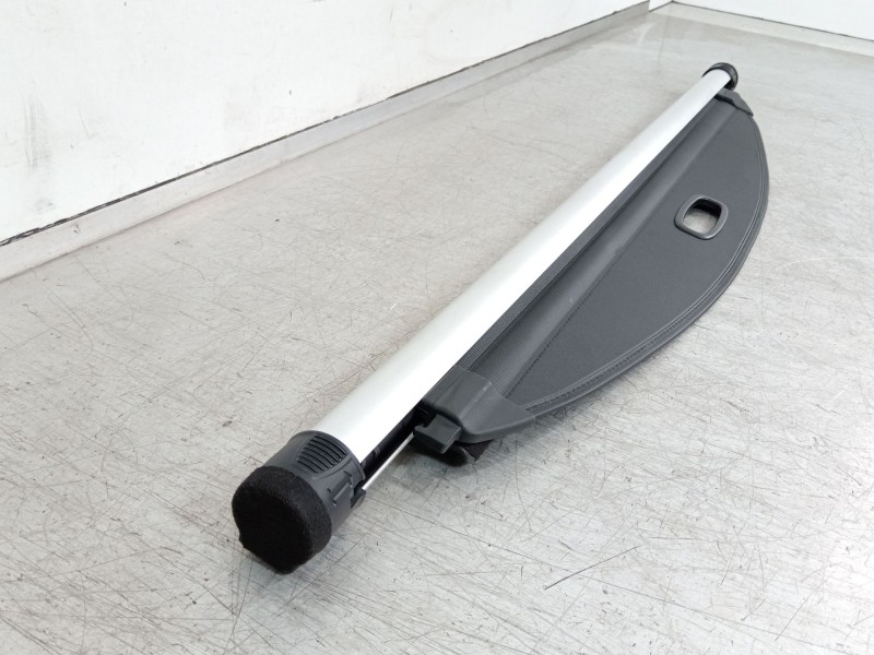 Recambio de bandeja trasera para kia carens iv 1.6 gdi referencia OEM IAM 85910A4000WK  