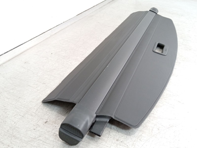 Recambio de bandeja trasera para skoda fabia combi active referencia OEM IAM 6V9867871B 6V9867871BTG9 