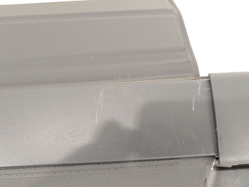 Recambio de bandeja trasera para skoda fabia combi active referencia OEM IAM 6V9867871B 6V9867871BTG9 