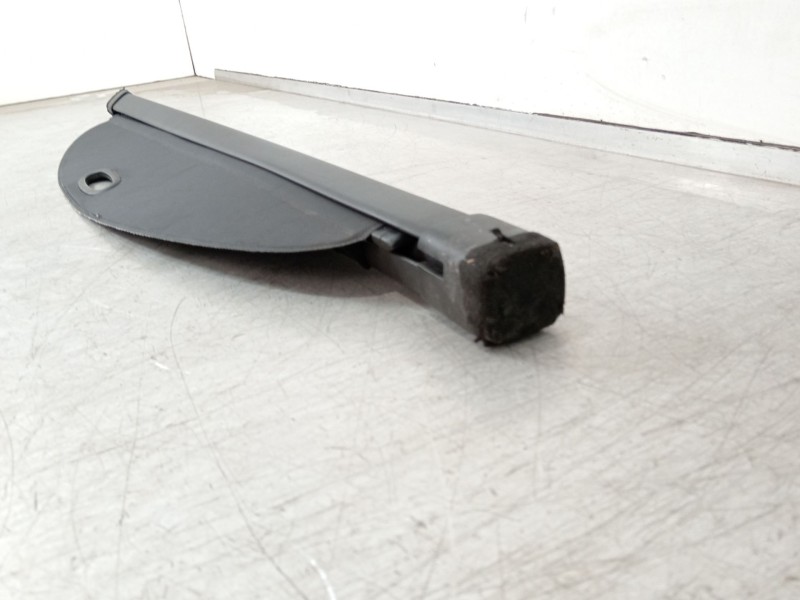 Recambio de bandeja trasera para hyundai ix35 (lm, el, elh) 1.7 crdi referencia OEM IAM 859102Y0009P  