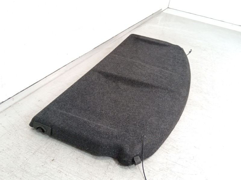 Recambio de bandeja trasera para toyota auris (_e18_) 1.4 d-4d (nde180_) referencia OEM IAM 6433002D30C0  