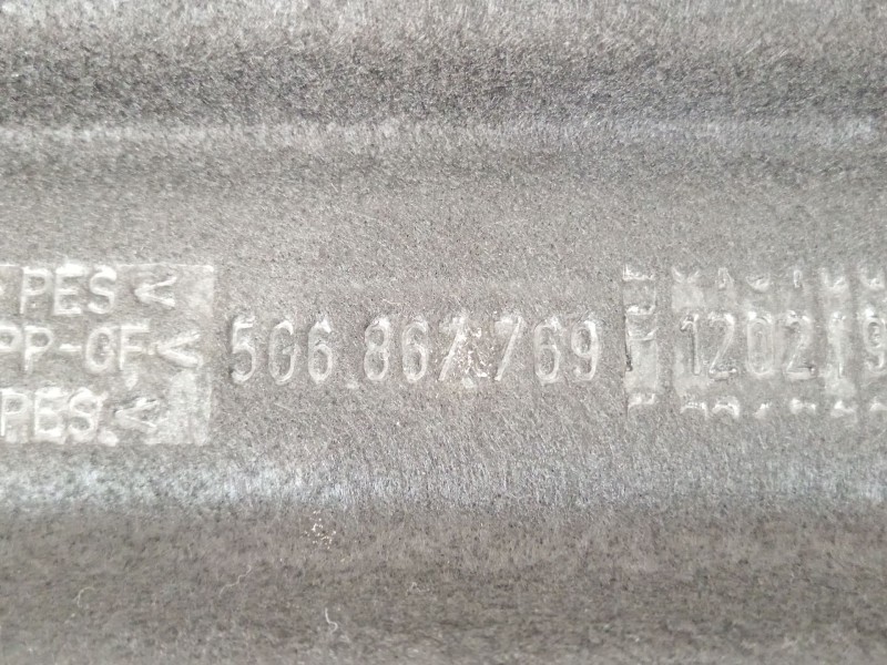 Recambio de bandeja trasera para volkswagen golf vii (5g1, bq1, be1, be2) 1.5 tgi referencia OEM IAM 5G6867769F  