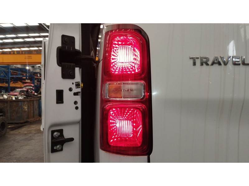 Recambio de piloto trasero izquierdo para peugeot traveller autobús (v_) 2.0 bluehdi 145 referencia OEM IAM 9808243180  