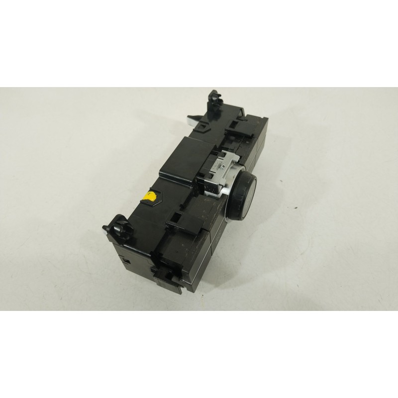 Recambio de mando multifuncion para hyundai kona (os, ose, osi) 1.6 gdi hybrid referencia OEM IAM 84605BEAMOTJ5 93310BE020 