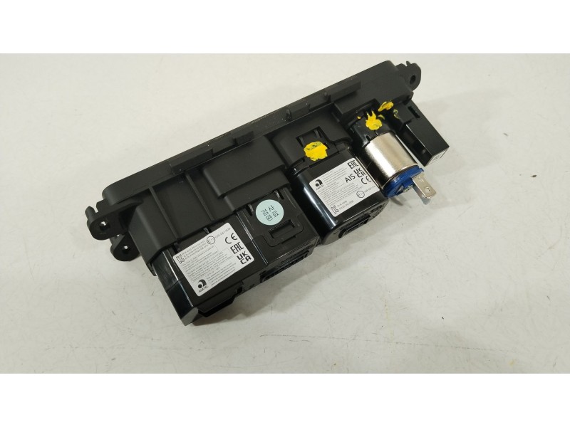 Recambio de mando multifuncion para hyundai kona (os, ose, osi) 1.6 gdi hybrid referencia OEM IAM 961A0BE0004XCH5  