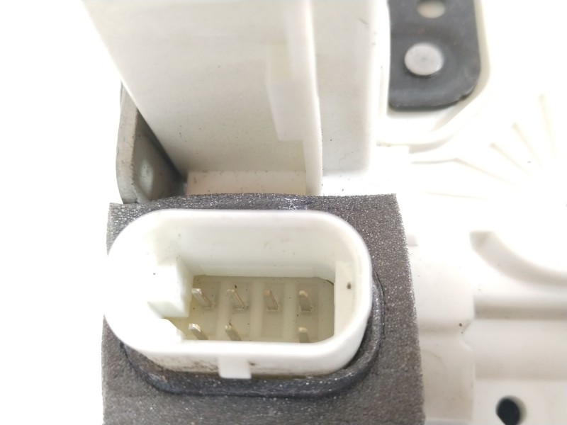 Recambio de cerradura puerta delantera derecha para tesla model 3 ev referencia OEM IAM 150067301B  